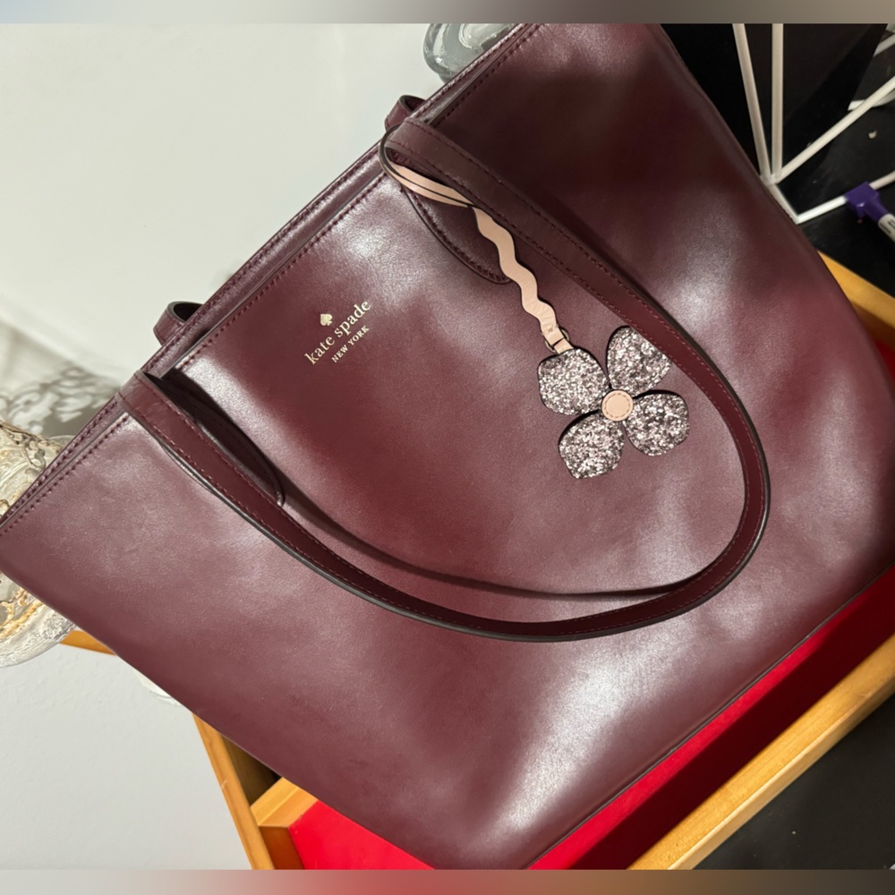 Kate Spade medium tote